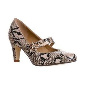 Riverberry snake skin print Mary Jane pumps